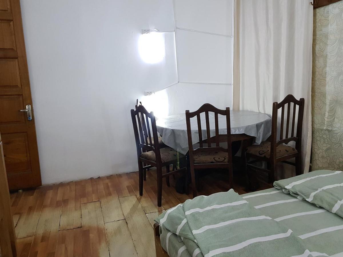 Backpackers Hostel Tbilisi Exterior photo