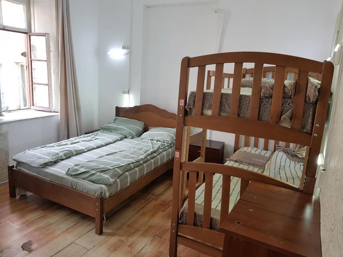 Backpackers Hostel Tbilisi Exterior photo