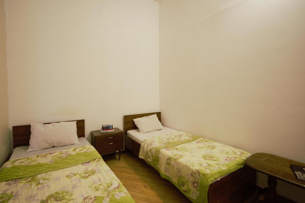 Backpackers Hostel Tbilisi Exterior photo